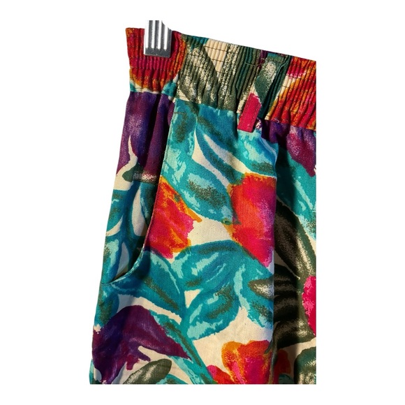 Cristin Stevens Women’s Vintage Multicolor Floral Top and Shorts Set Size M - Picture 7 of 15